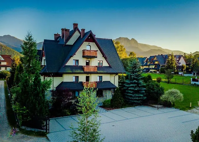 Maria 3 3* 扎科帕内